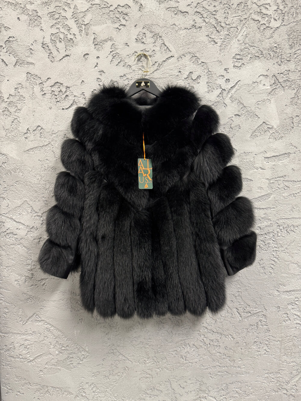 Kuzu Derisi Tilki Kürk