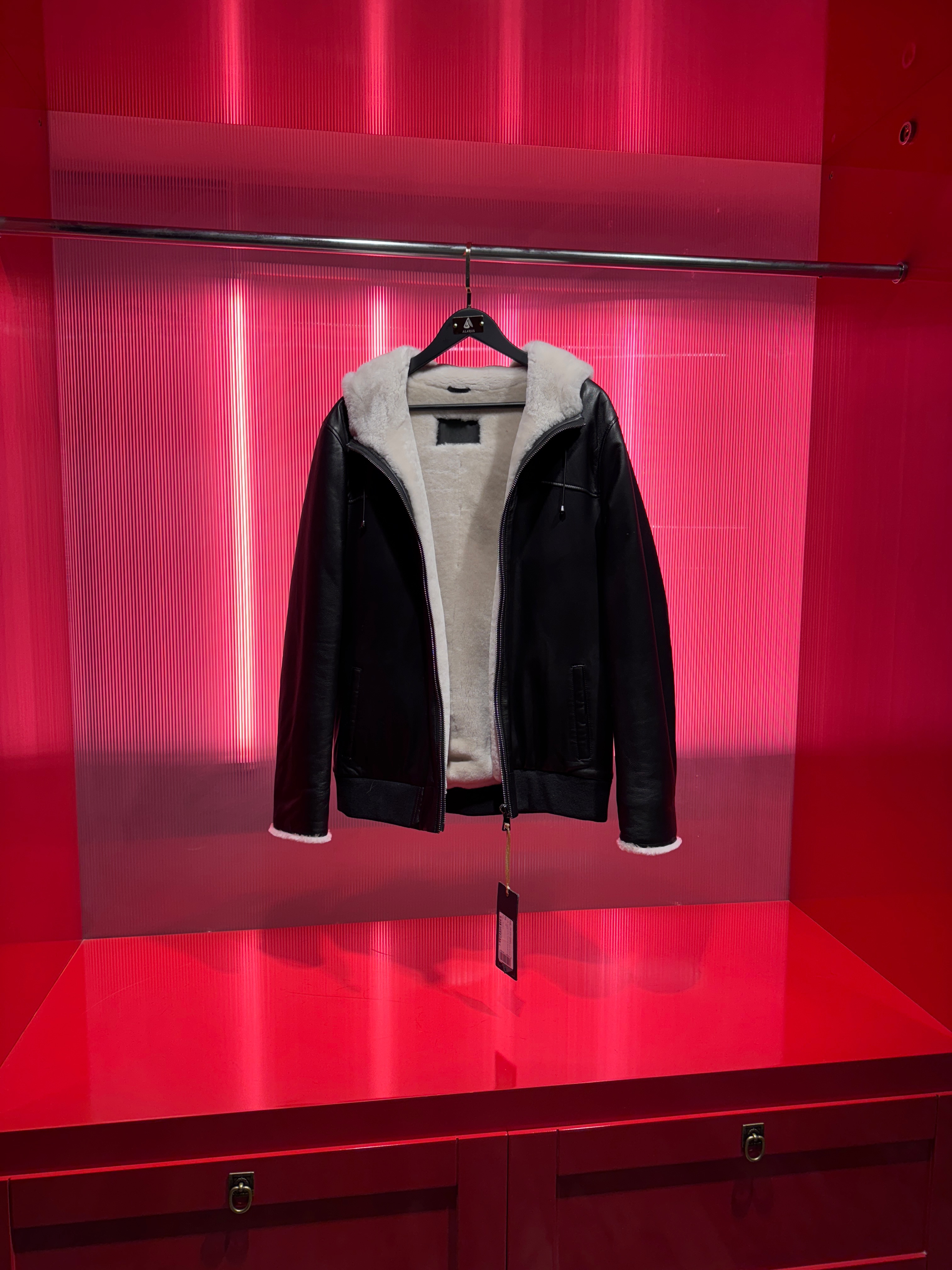 Kapüşonlu Kürklü Deri Mont – Siyah